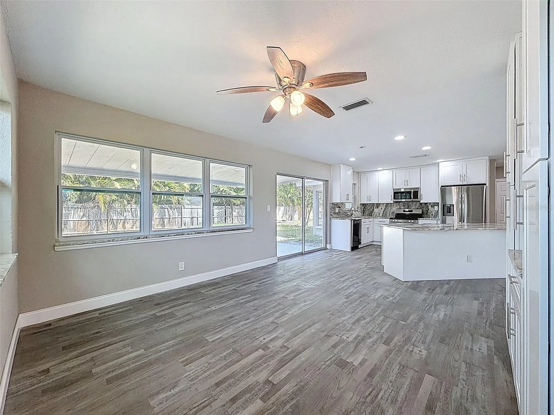 4221 Shore Acres Boulevard NE St Petersburg FL 33703