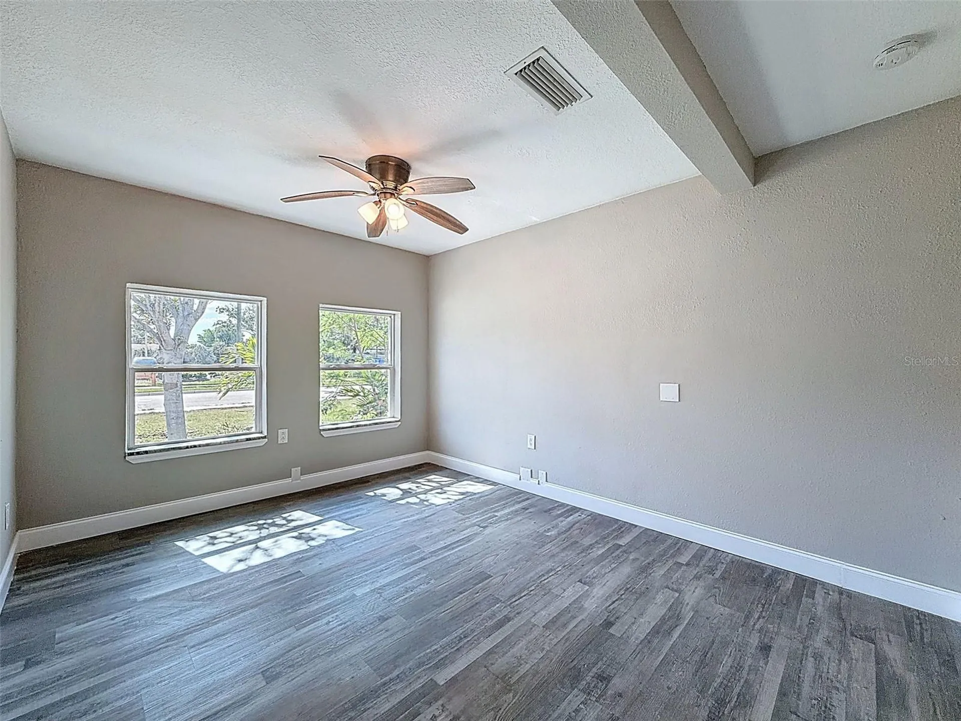 4221 Shore Acres Boulevard NE St Petersburg FL 33703