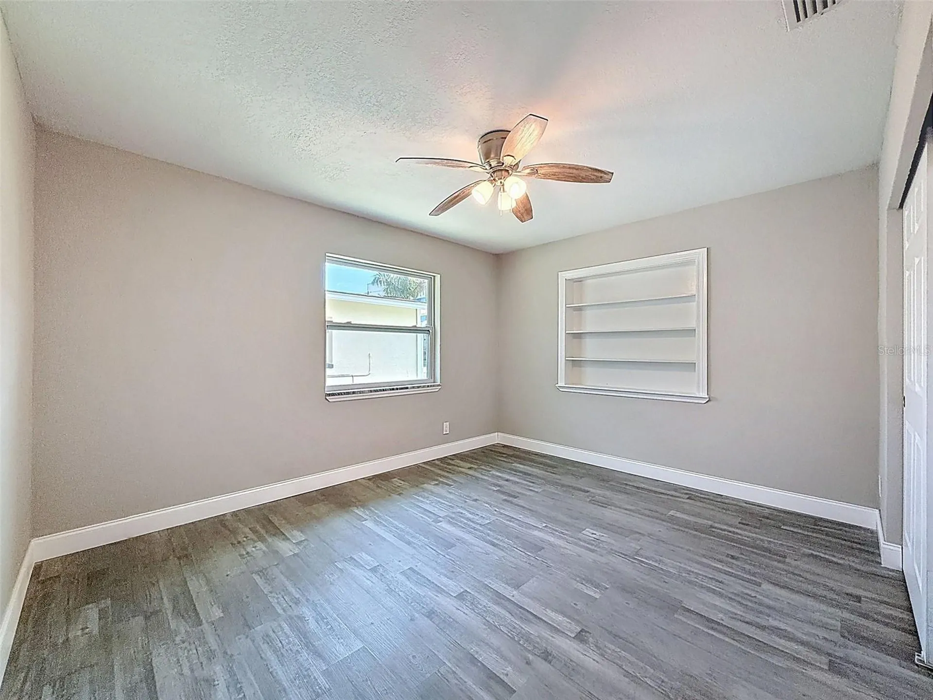 4221 Shore Acres Boulevard NE St Petersburg FL 33703