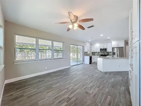 4221 Shore Acres Boulevard NE St Petersburg FL 33703