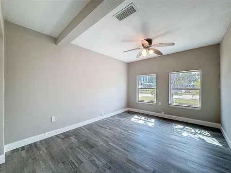 4221 Shore Acres Boulevard NE St Petersburg FL 33703