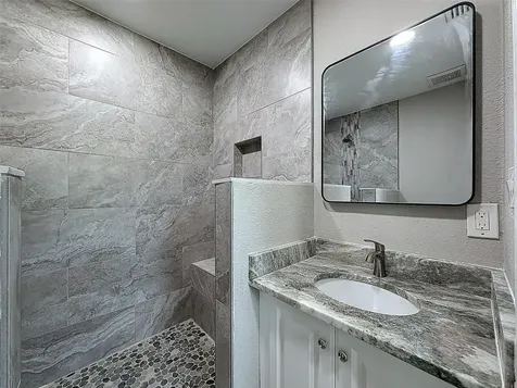 4221 Shore Acres Boulevard NE St Petersburg FL 33703
