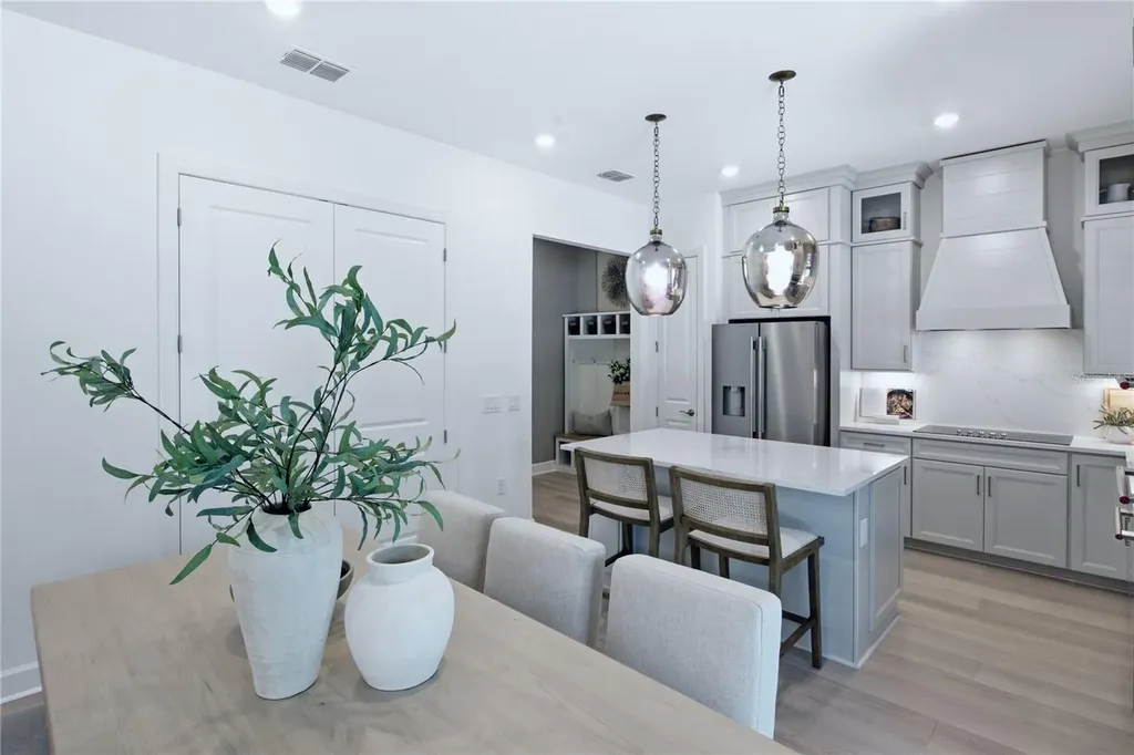 7444 Summer Court Sarasota FL 34231
