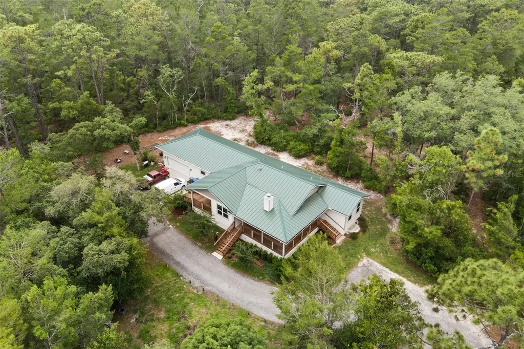 925 Blackjack Ridge Trail Lake Helen FL 32744