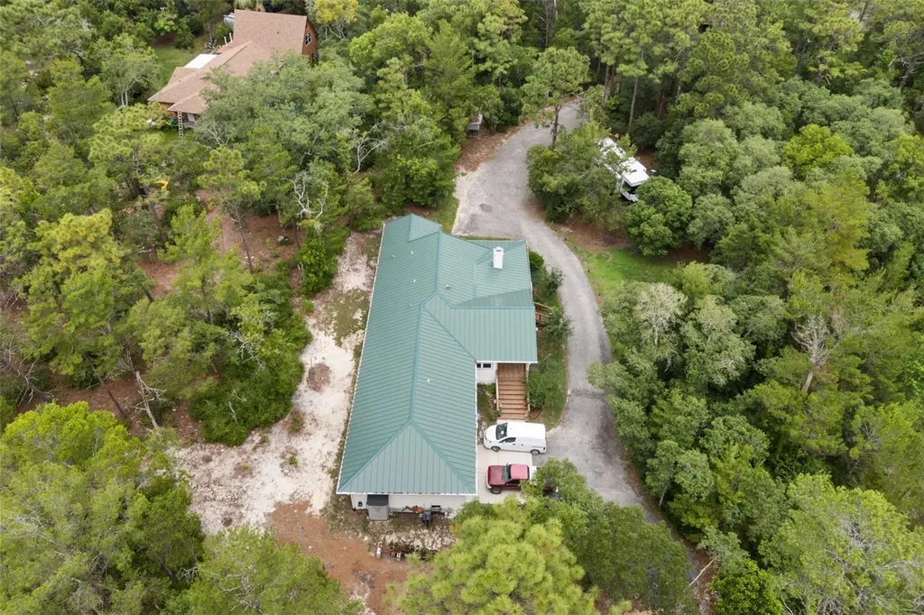 925 Blackjack Ridge Trail Lake Helen FL 32744