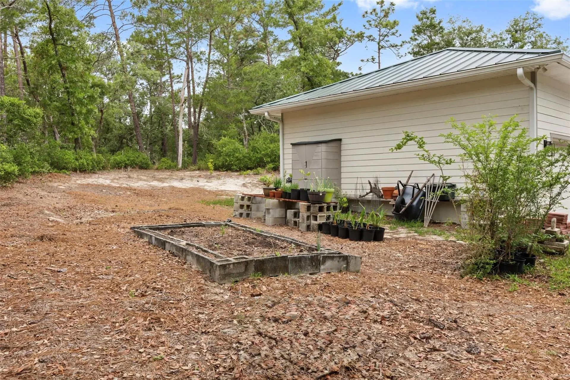 925 Blackjack Ridge Trail Lake Helen FL 32744