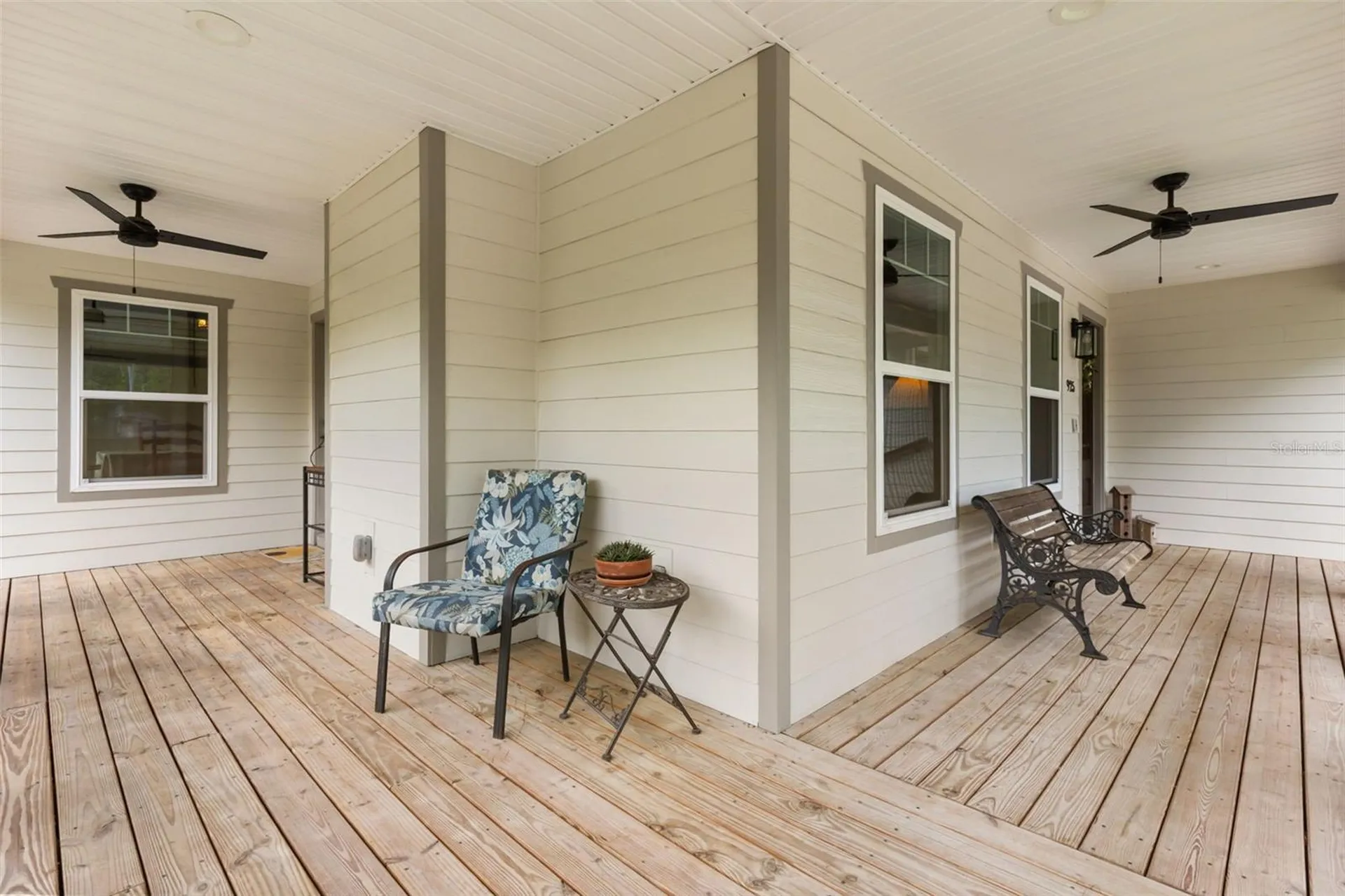 925 Blackjack Ridge Trail Lake Helen FL 32744