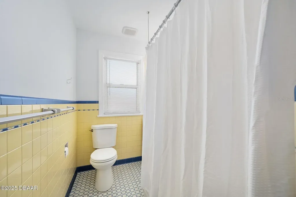 448 Nautilus Avenue Daytona Beach FL 32118