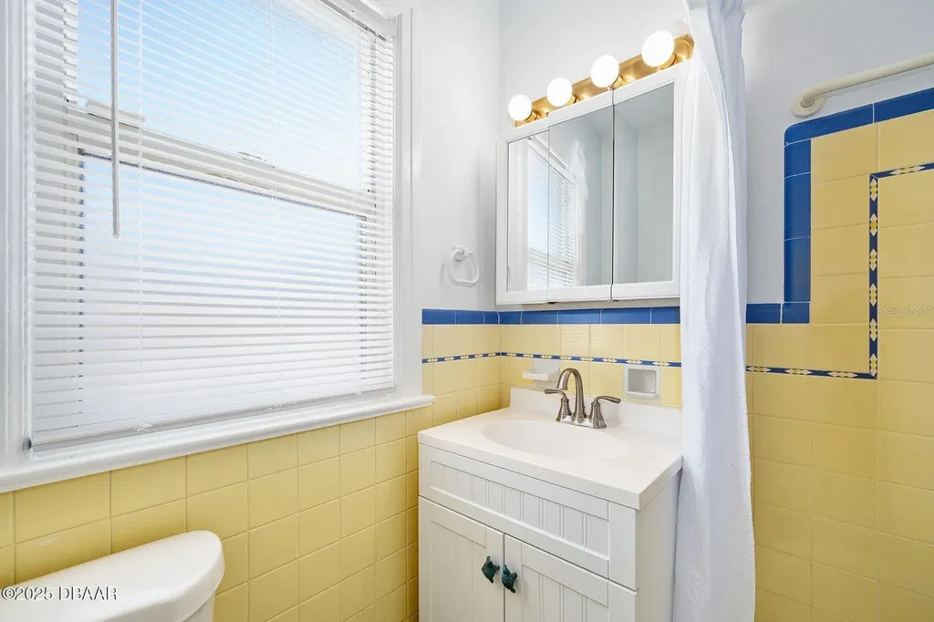 448 Nautilus Avenue Daytona Beach FL 32118