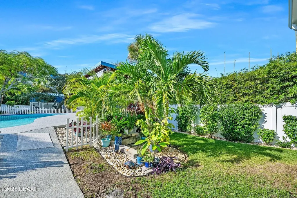 448 Nautilus Avenue Daytona Beach FL 32118