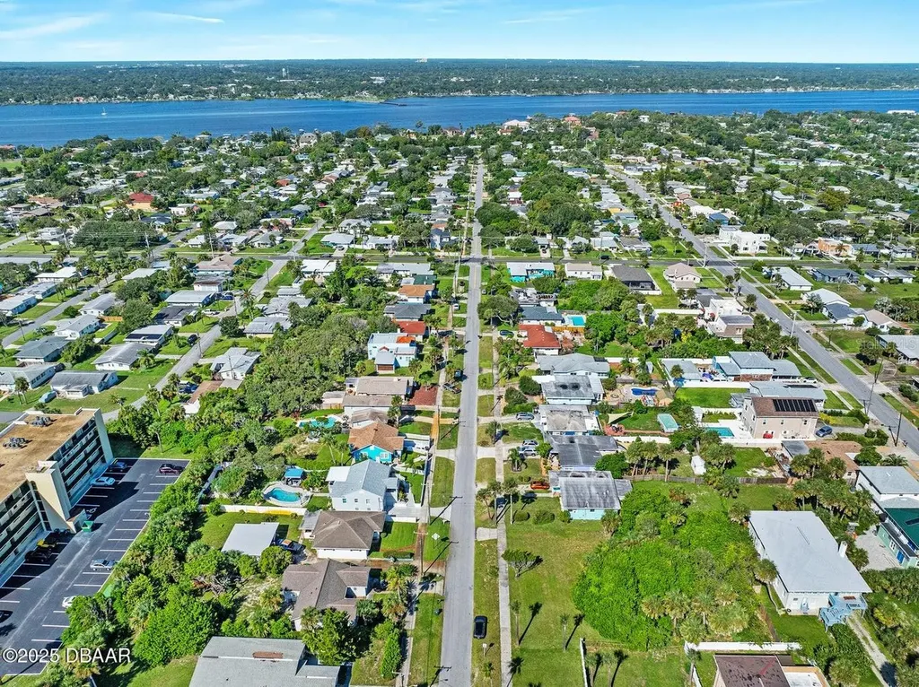 448 Nautilus Avenue Daytona Beach FL 32118