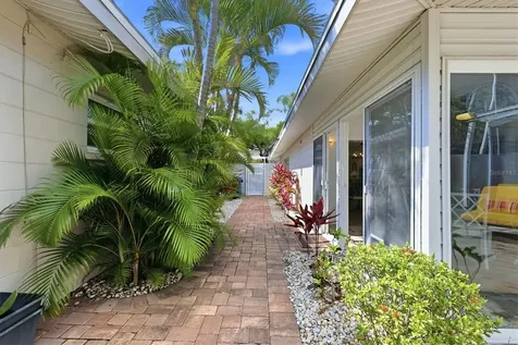 6005 Midnight Pass Road Sarasota FL 34242
