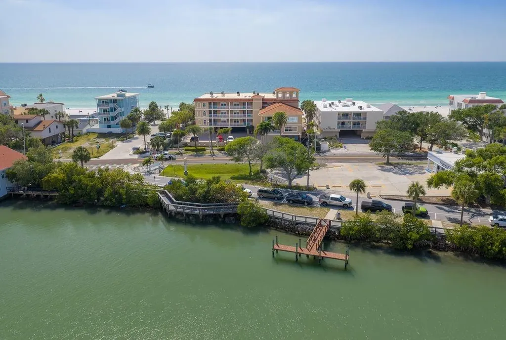 102 Gulf Boulevard Indian Rocks Beach FL 33785