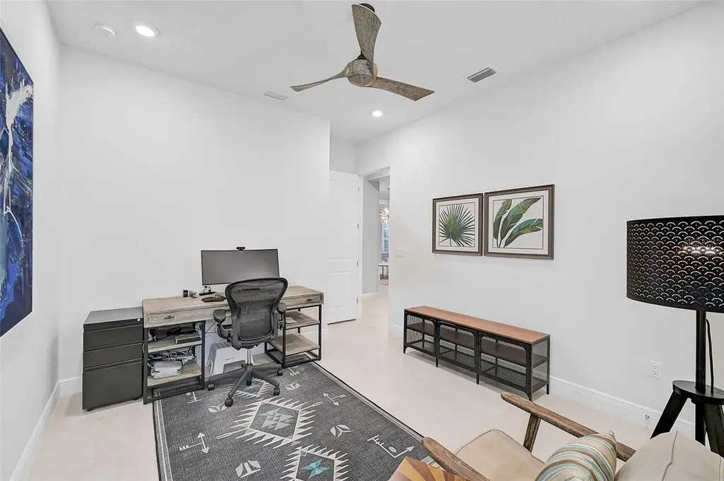 4940 Surfside Circle Bradenton FL 34211