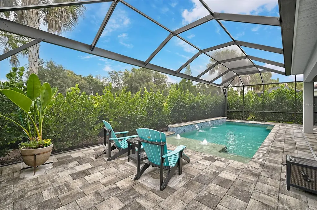 4940 Surfside Circle Bradenton FL 34211