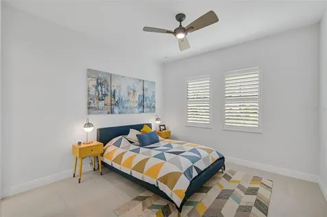 4940 Surfside Circle Bradenton FL 34211