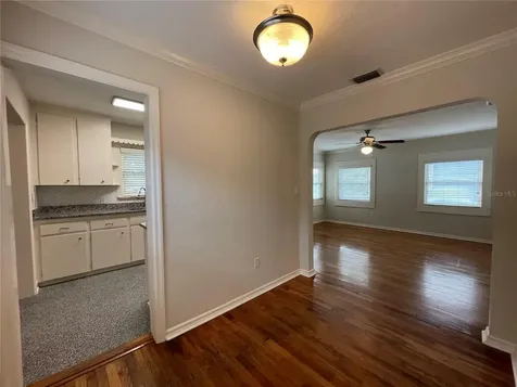 303 S Audubon Avenue Tampa FL 33609