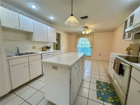 701 Spicewood Drive Lakeland FL 33801