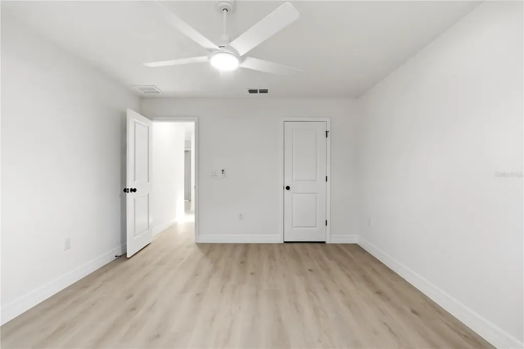 12116 Petrel Avenue Weeki Wachee FL 34614