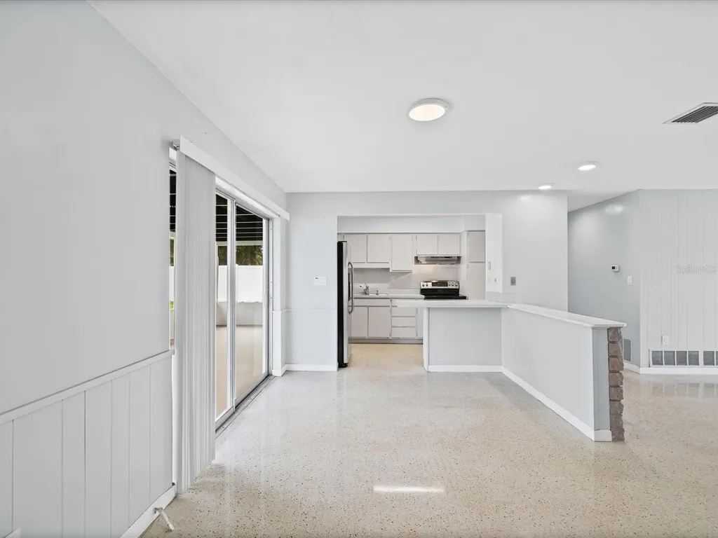 865 Imperial Drive Largo FL 33771