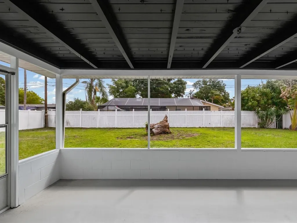 865 Imperial Drive Largo FL 33771