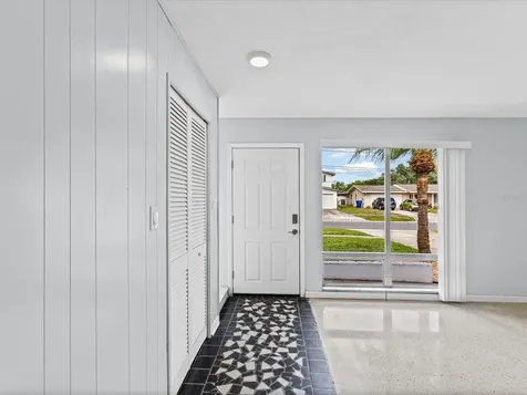 865 Imperial Drive Largo FL 33771