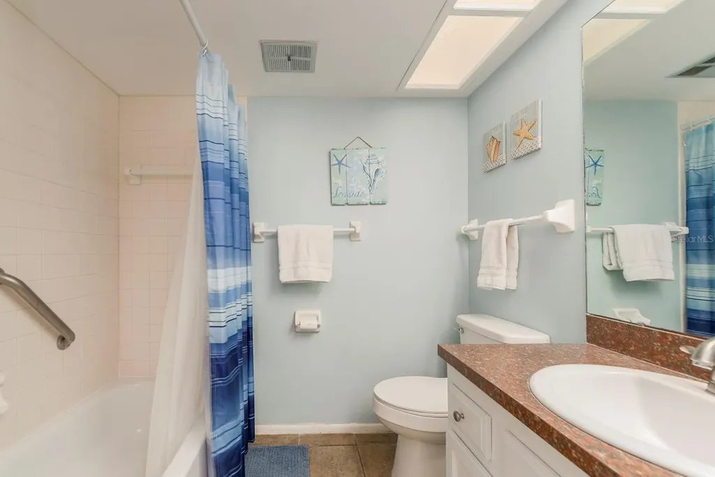 304 Woodlake Wynde Oldsmar FL 34677