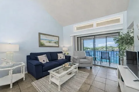 304 Woodlake Wynde Oldsmar FL 34677