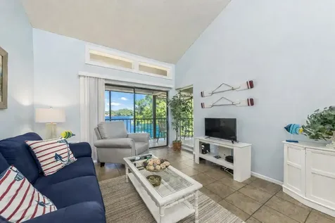304 Woodlake Wynde Oldsmar FL 34677