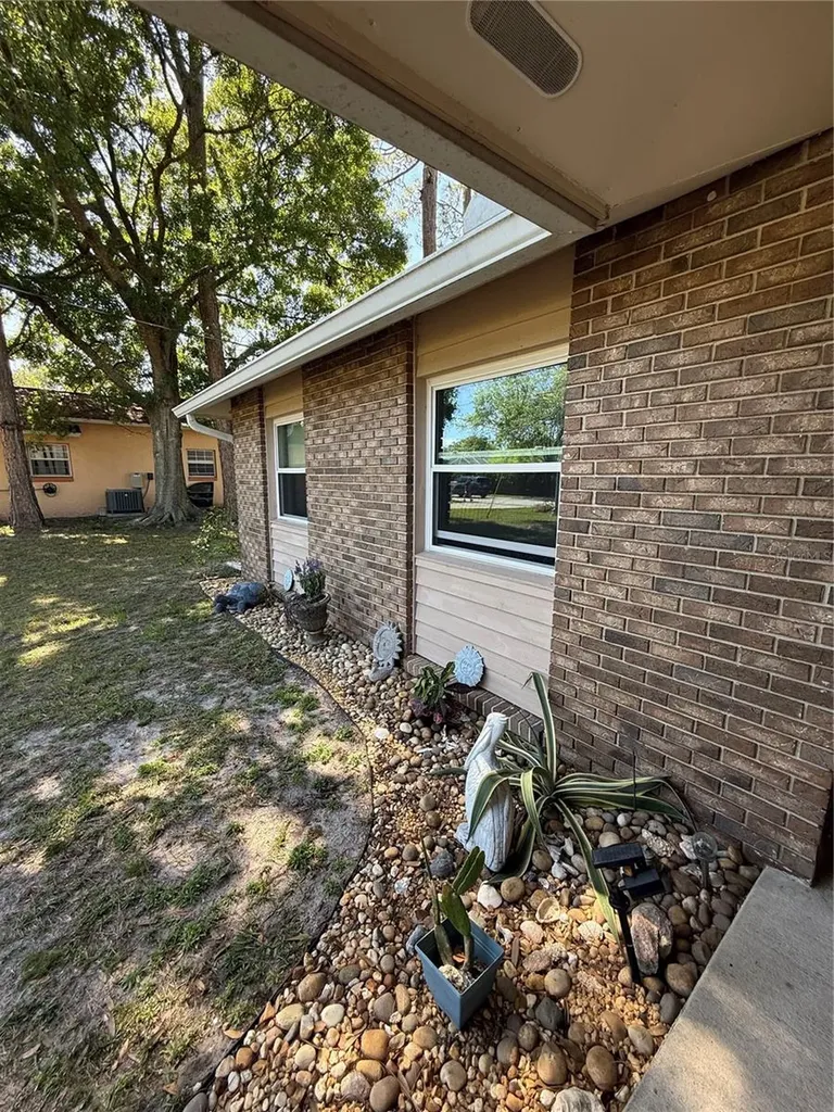24 Westhampton Drive Palm Coast FL 32164
