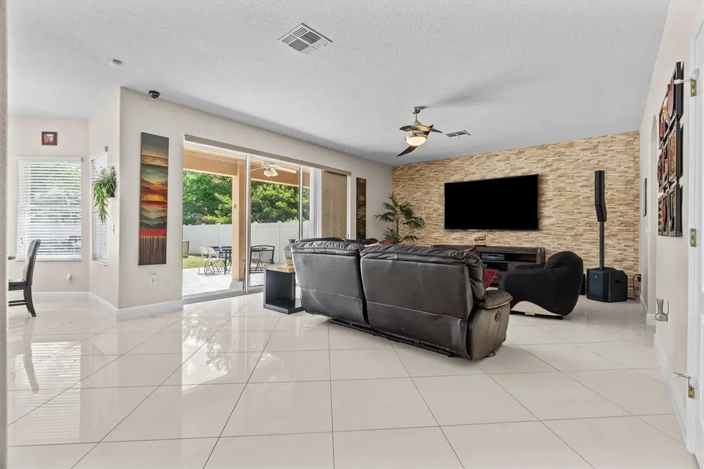12955 Moss Park Ridge Drive Orlando FL 32832