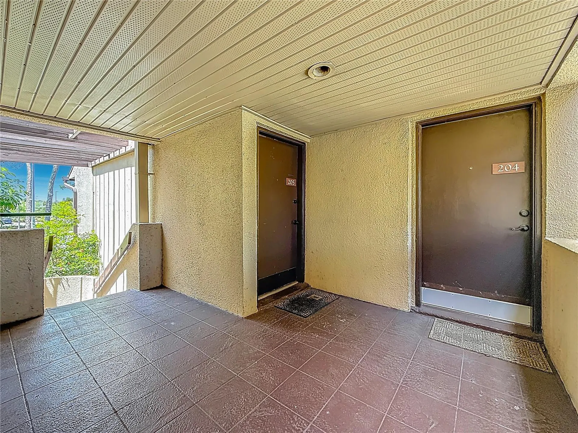 890 N Village Drive N St Petersburg FL 33716