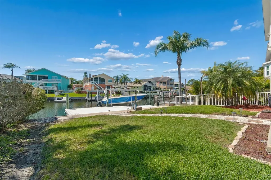6211 Bayside Drive New Port Richey FL 34652