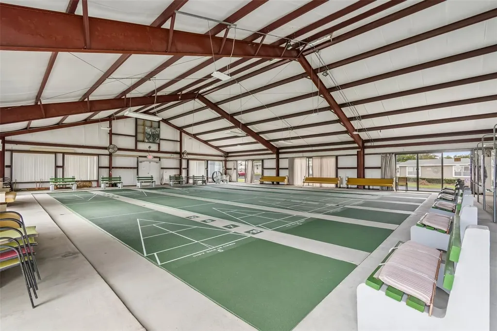 37644 Pinata Avenue Zephyrhills FL 33541
