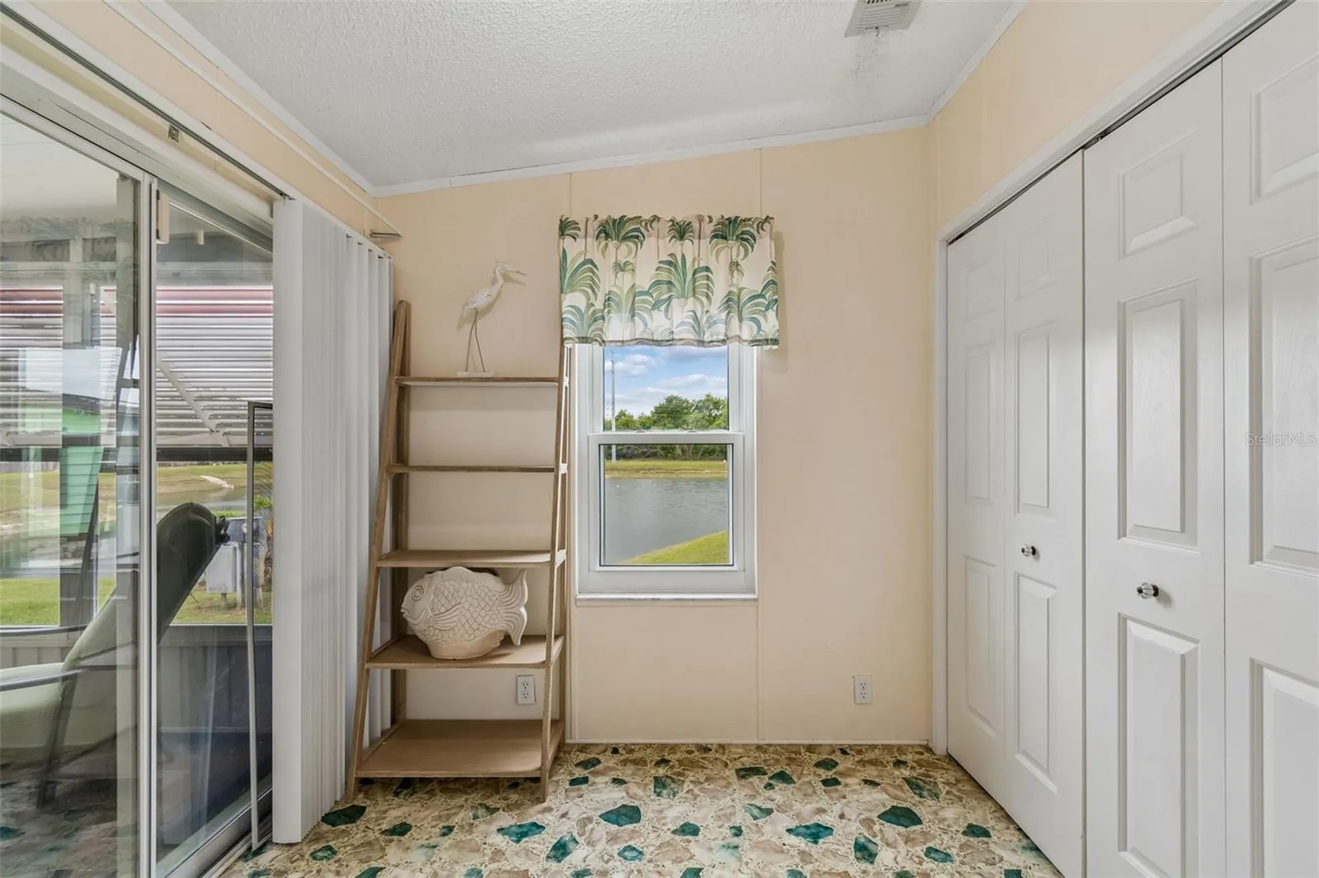 37644 Pinata Avenue Zephyrhills FL 33541