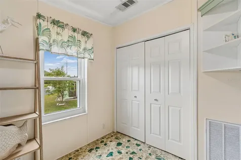 37644 Pinata Avenue Zephyrhills FL 33541