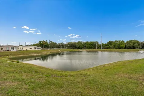 37644 Pinata Avenue Zephyrhills FL 33541