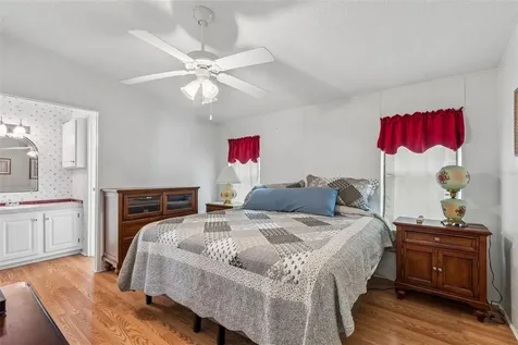 37644 Pinata Avenue Zephyrhills FL 33541