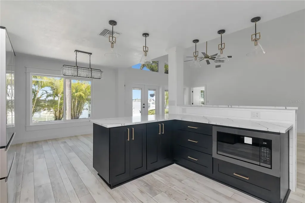 308 173rd Avenue E North Redington Beach FL 33708