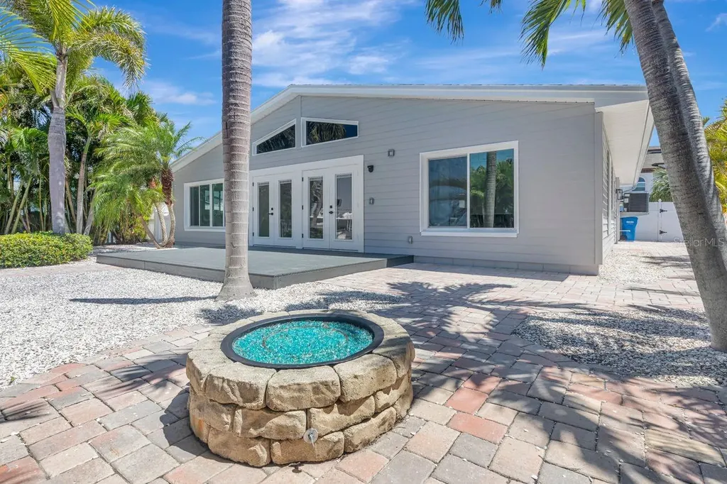 308 173rd Avenue E North Redington Beach FL 33708