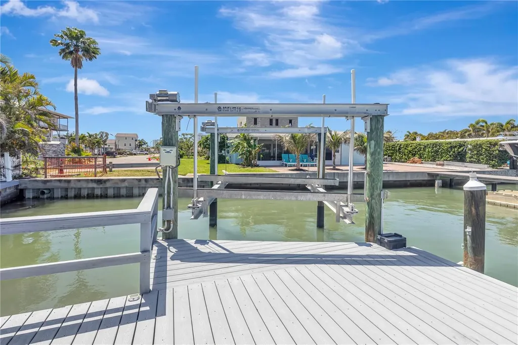 308 173rd Avenue E North Redington Beach FL 33708