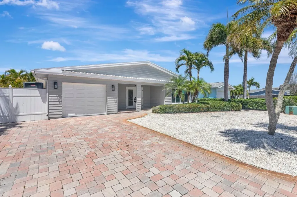 308 173rd Avenue E North Redington Beach FL 33708