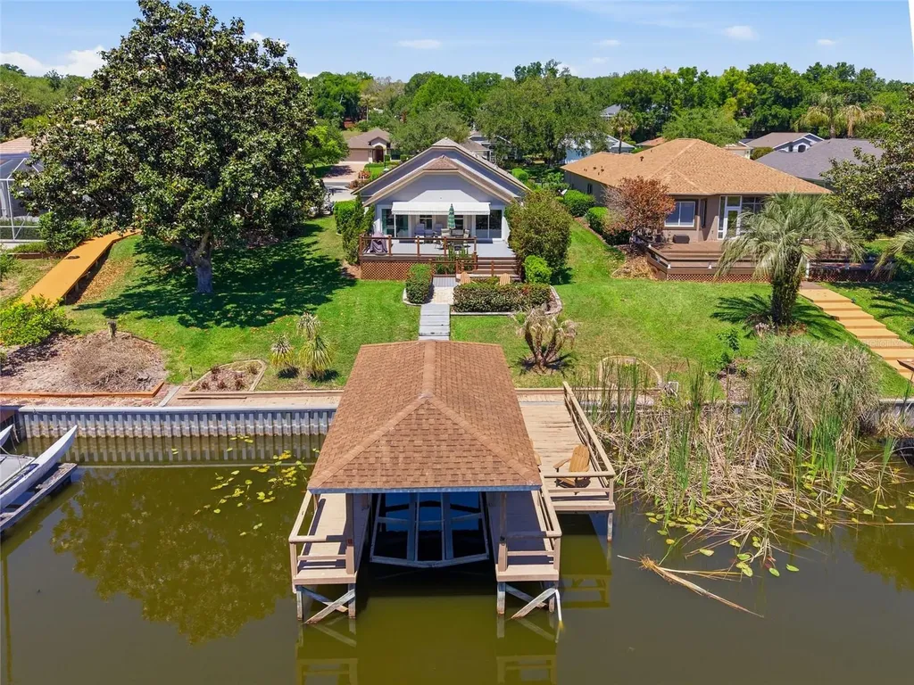 6120 Landings Boulevard Lady Lake FL 32159