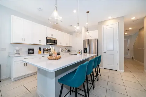 1013 Plantation Lane Davenport FL 33896