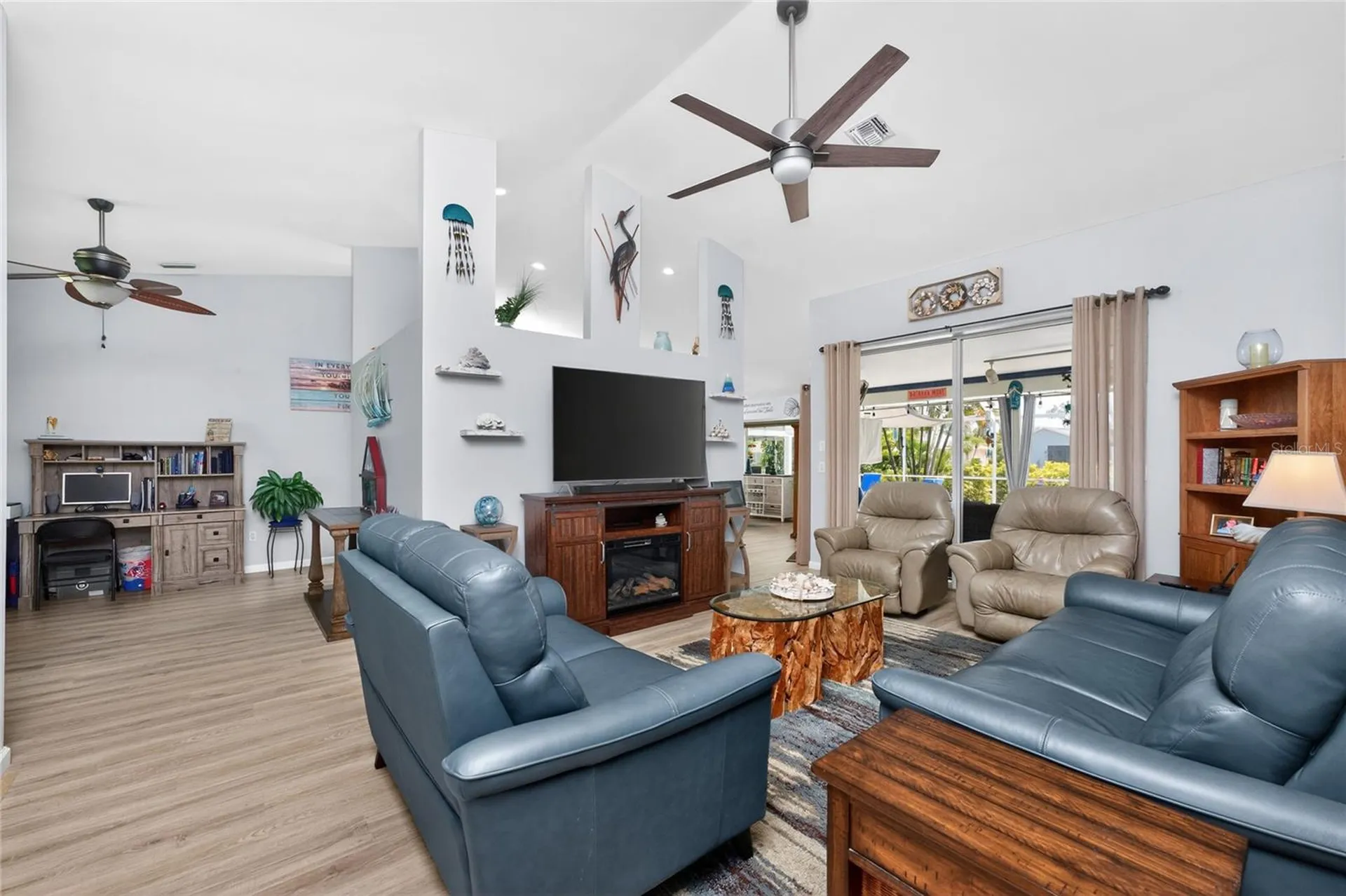7 Sportsman Terrace Rotonda West FL 33947