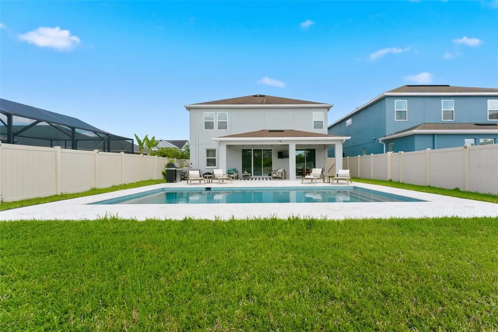 8012 Red Orchard Court Tampa FL 33635