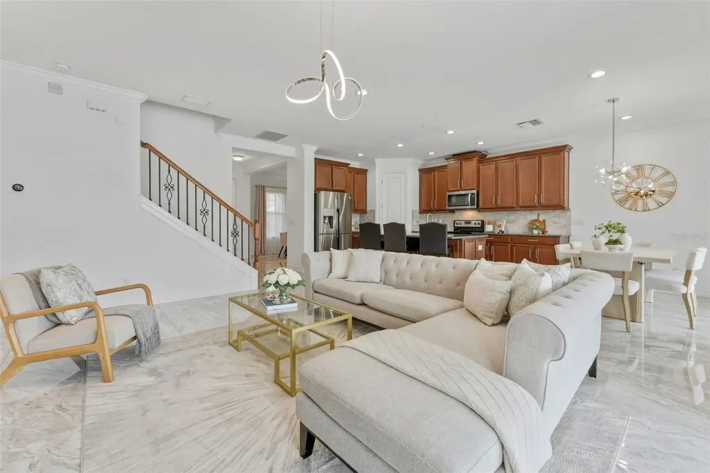 8012 Red Orchard Court Tampa FL 33635