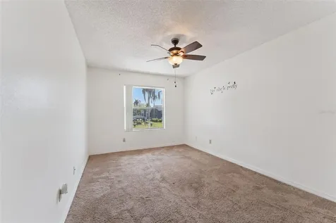 4202 Pershing Pointe Place Orlando FL 32822