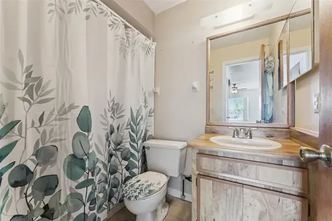 4202 Pershing Pointe Place Orlando FL 32822