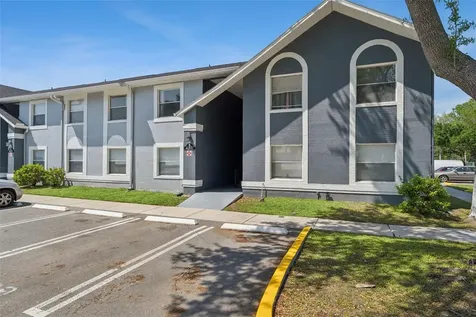 4202 Pershing Pointe Place Orlando FL 32822